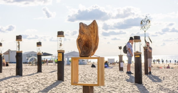 On the Dzintari seaside – a global exhibition of sculptures and installations